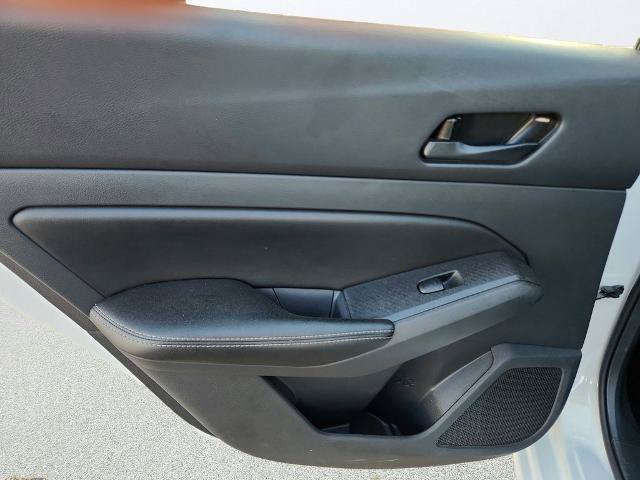 Used 2025 Nissan Altima 2.5 SV FWD image 18