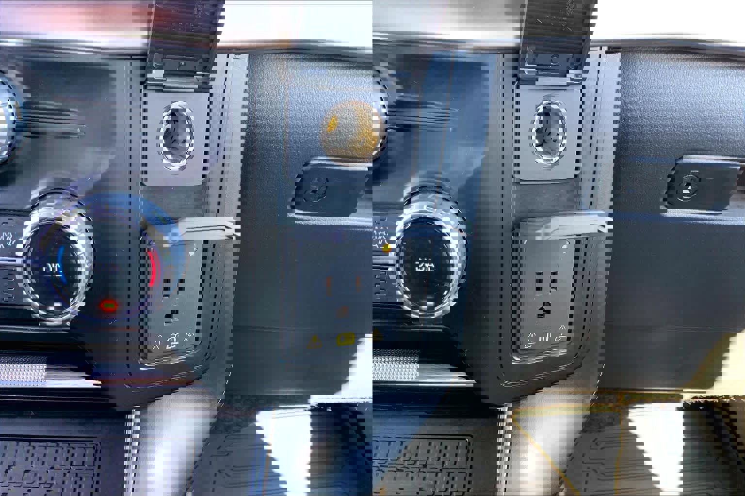 Certified 2023 Ford F150 Raptor image 33