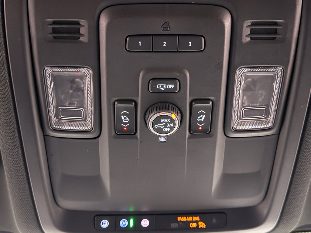 Used 2021 Chevrolet Tahoe RST w/ Luxury Package image 27