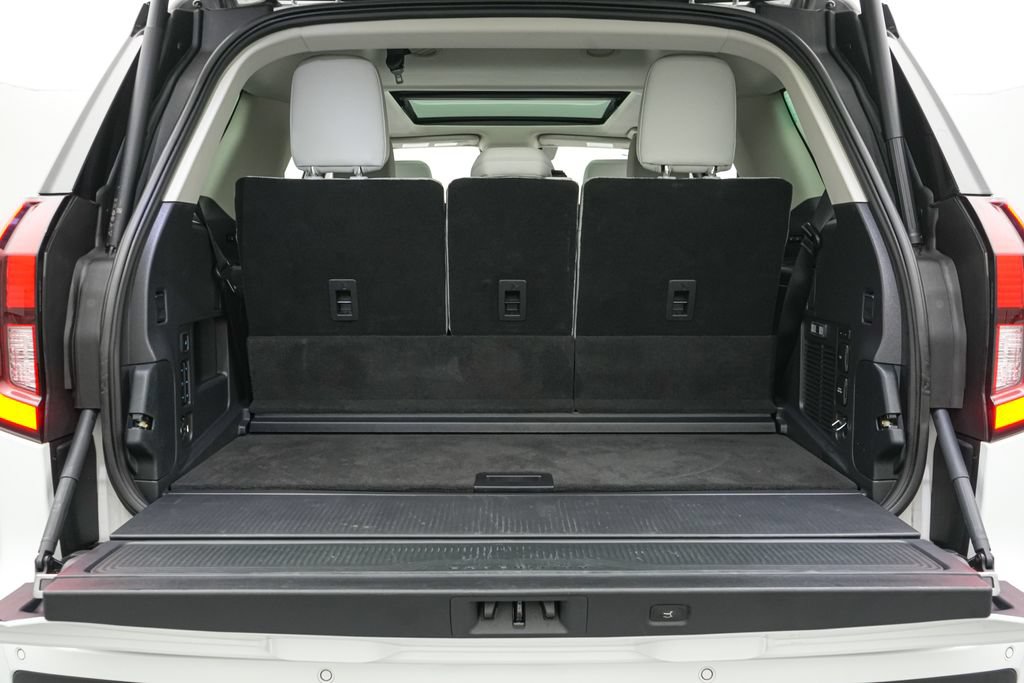 Certified 2025 Ford Expedition Platinum AWD/4WD image 26