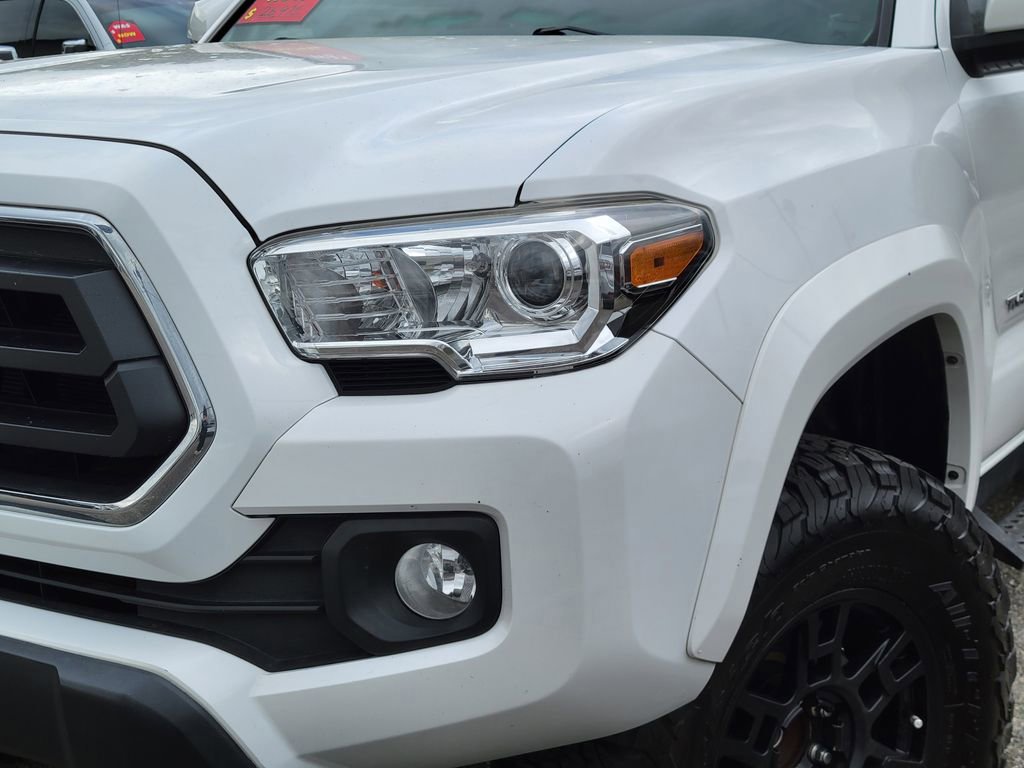 Used 2021 Toyota Tacoma SR5 image 9