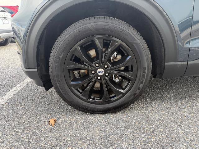 Certified 2022 Ford Explorer Limited w/ Equipment Group 301A image 20