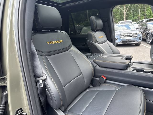 Certified 2025 Ford Expedition Tremor AWD/4WD image 26