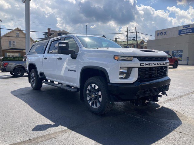 Used 2022 Chevrolet Silverado 2500 Custom w/ Custom Value Package AWD/4WD image 9