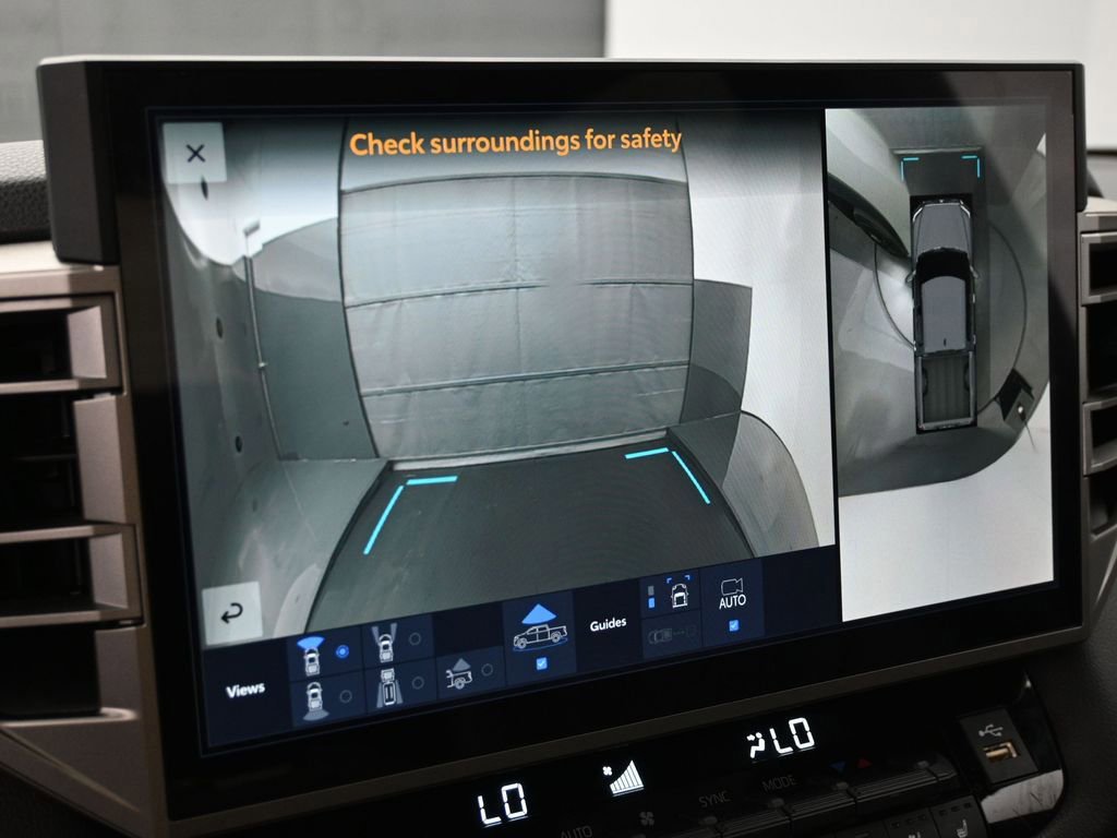 Used 2025 Toyota Tundra Limited image 44