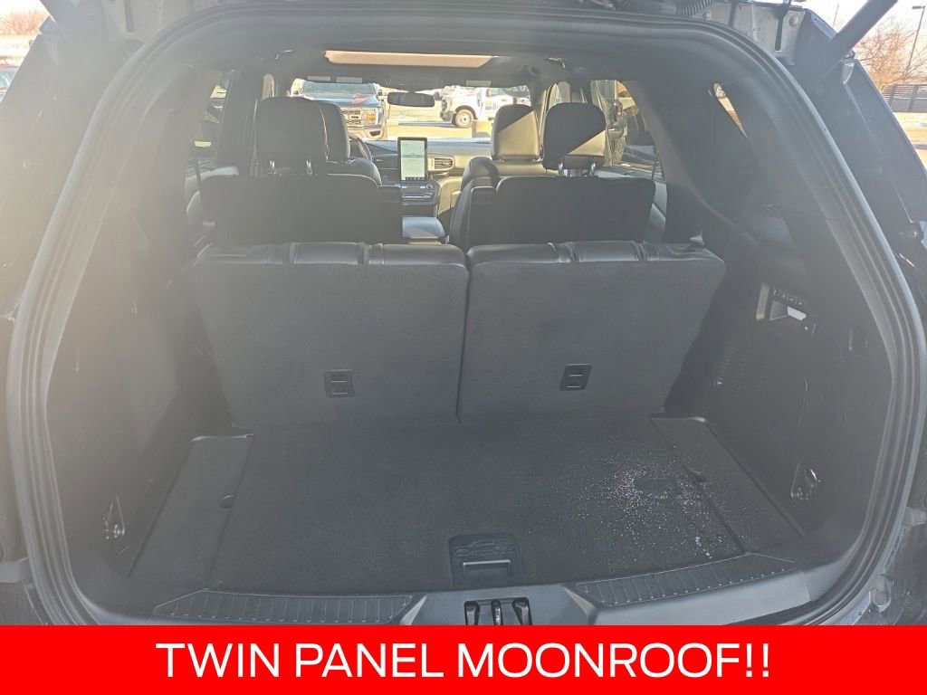 Certified 2020 Ford Explorer ST w/ Premium Technology Package image 28