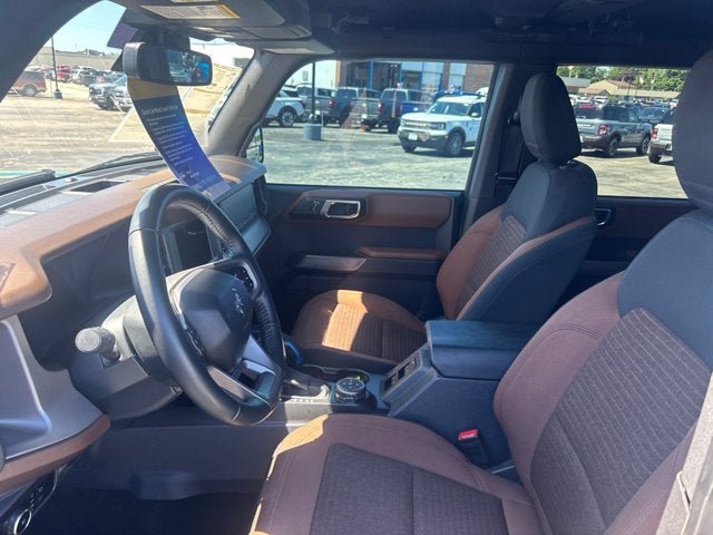 Certified 2023 Ford Bronco Outer Banks w/ Sasquatch Package AWD/4WD image 2
