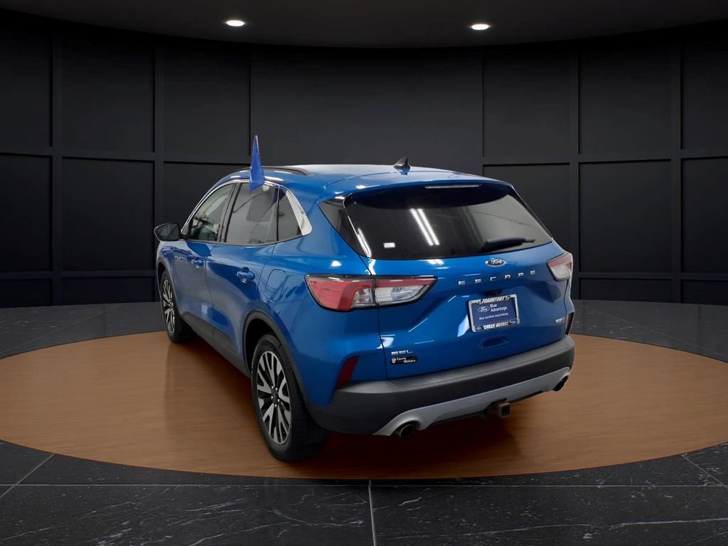 Certified 2020 Ford Escape SEL AWD/4WD image 4