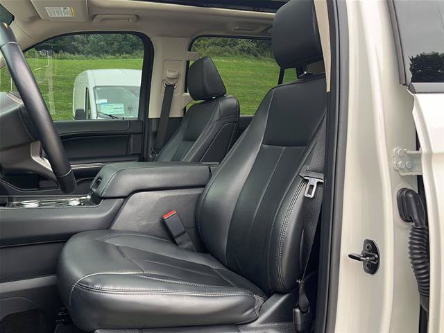 Certified 2022 Ford Expedition XLT AWD/4WD image 11