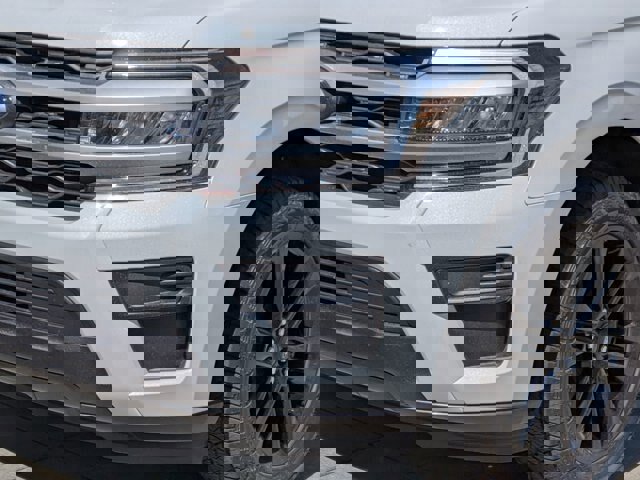 Certified 2024 Ford Expedition XLT image 10