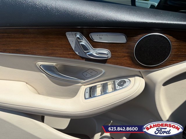 Used 2021 Mercedes-Benz GLC 300 image 10
