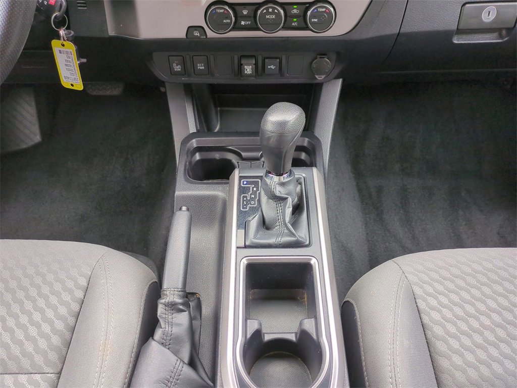 Used 2022 Toyota Tacoma SR5 image 19