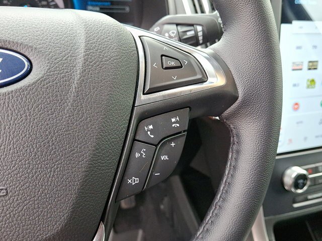 Certified 2023 Ford Edge SEL w/ Convenience Package AWD/4WD image 10