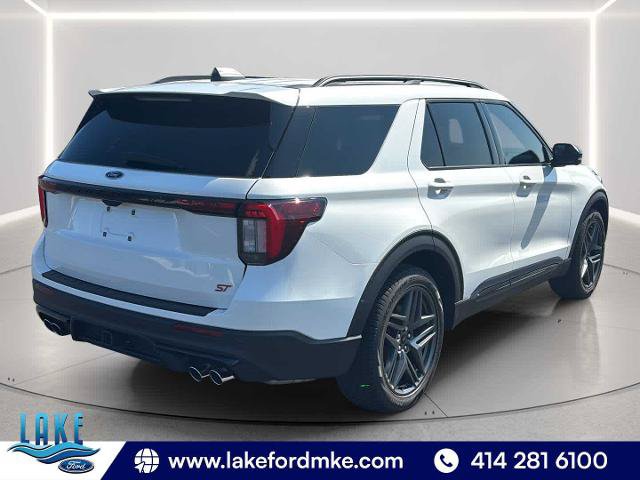 Certified 2025 Ford Explorer ST AWD/4WD image 7
