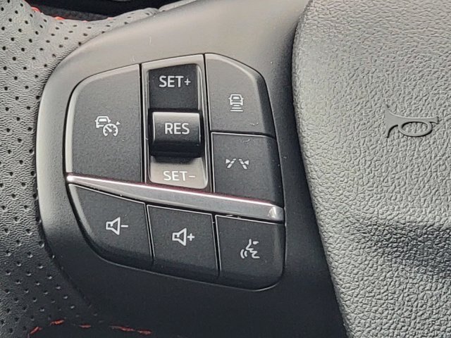 Certified 2024 Ford Escape ST-Line w/ Tech Pack #1 FWD image 33