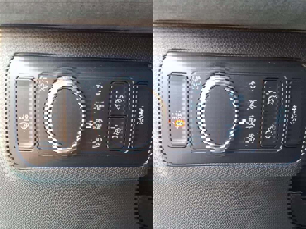 Certified 2022 Ford Mustang Mach-E GT image 26