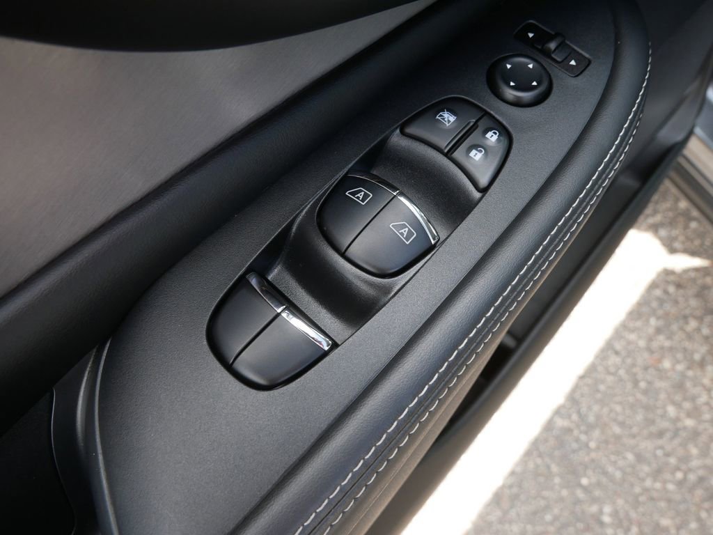 Used 2020 Nissan Murano SL AWD/4WD image 13