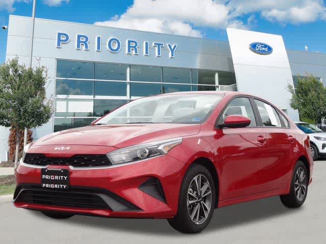 Used 2024 Kia Forte LXS FWD image 1