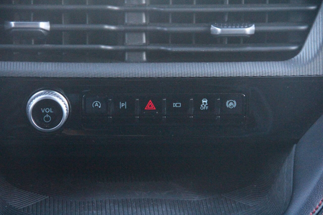 Certified 2025 Ford Explorer ST-Line image 21