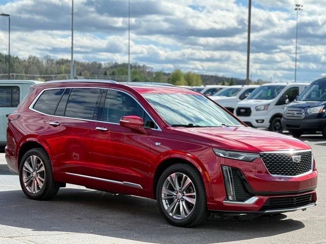 Used 2023 Cadillac XT6 Premium Luxury FWD image 40
