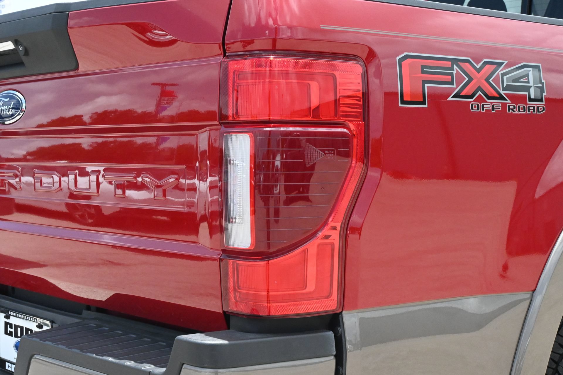 Certified 2021 Ford F250 King Ranch w/ King Ranch Ultimate Package AWD/4WD image 20