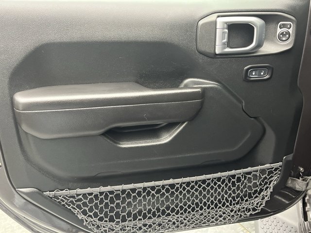 Used 2018 Jeep Wrangler Unlimited Sport S AWD/4WD image 7