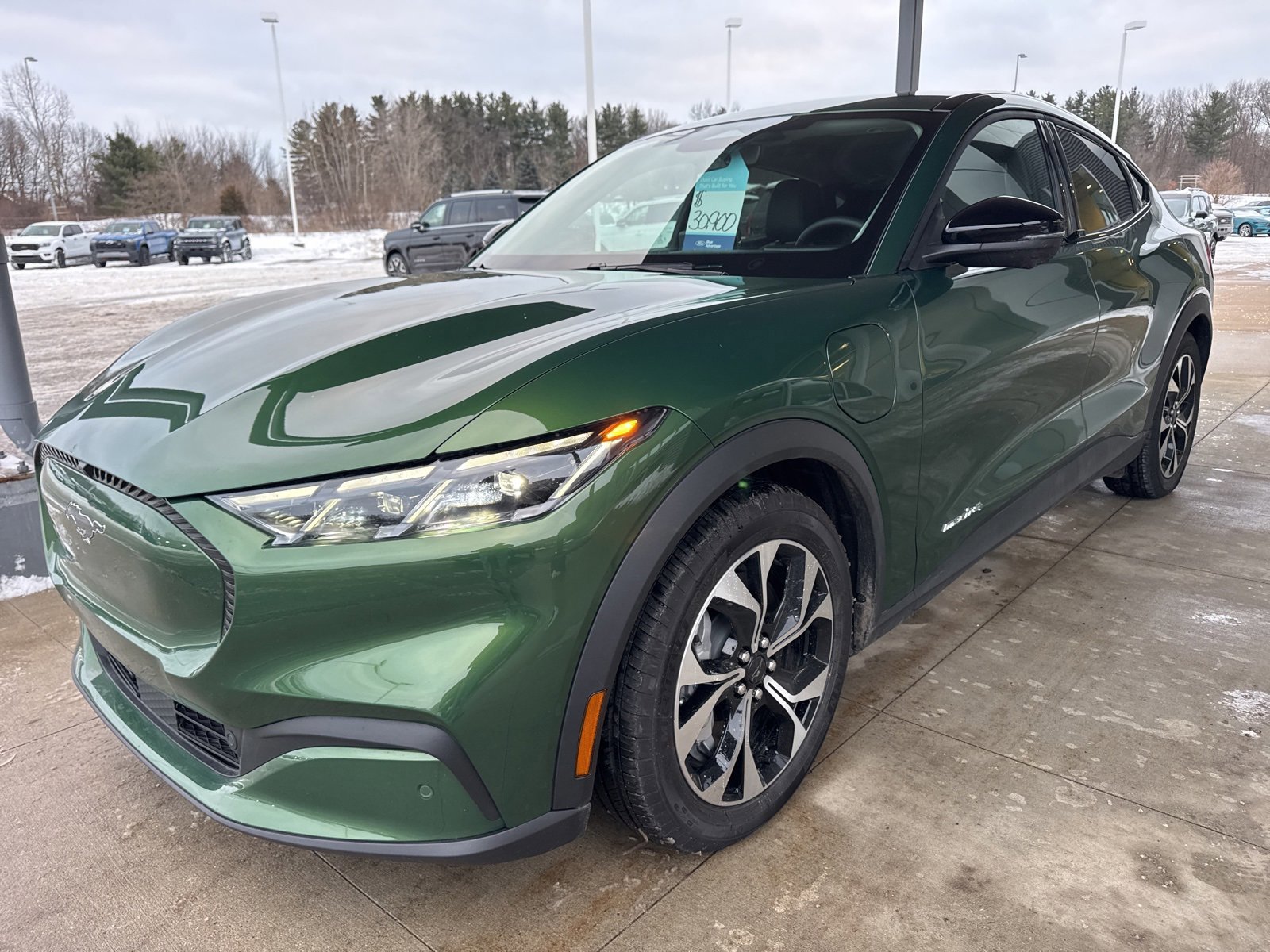 Certified 2025 Ford Mustang Mach-E Select w/ Comfort Package Lite image 10