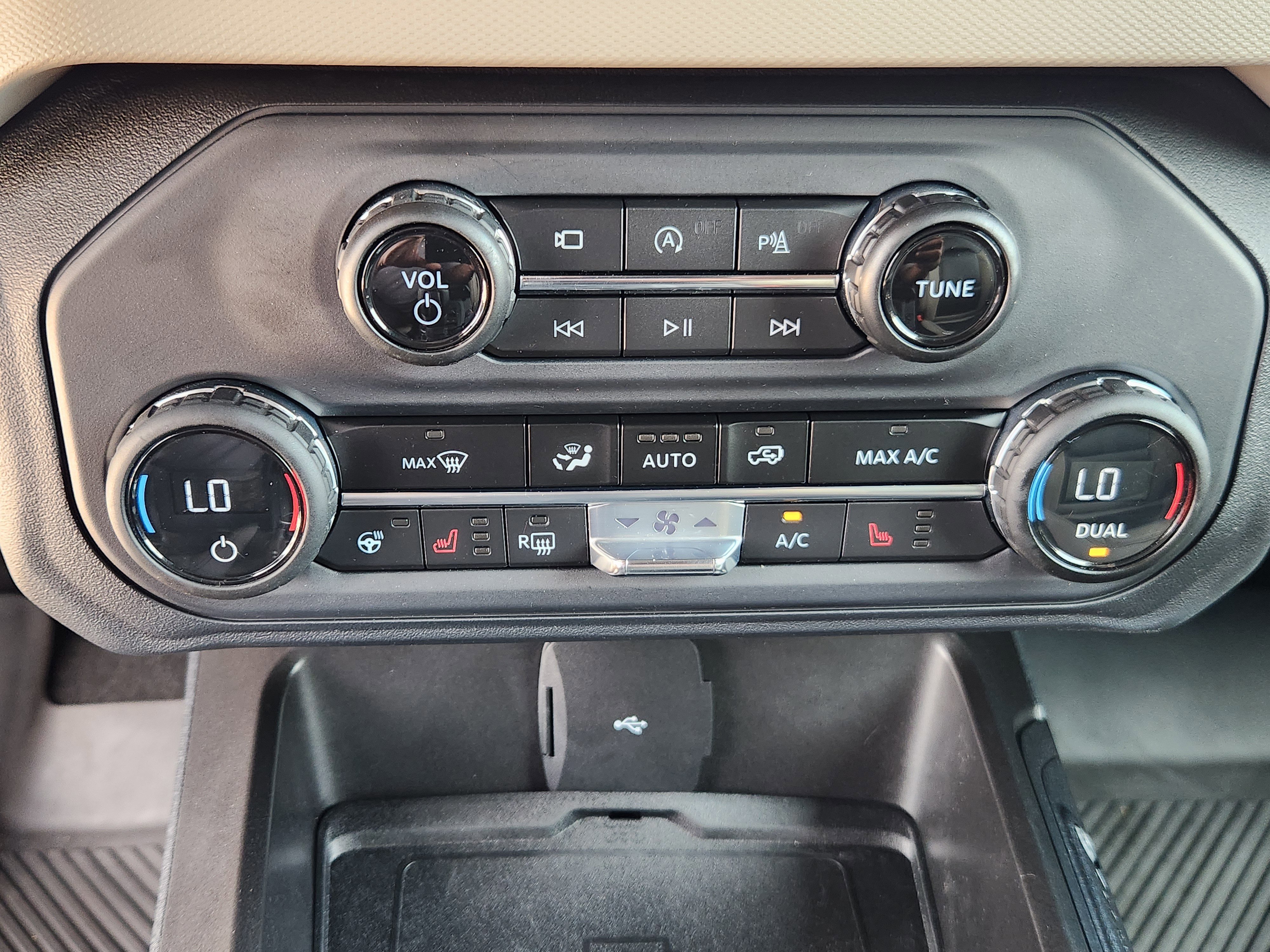 Certified 2023 Ford Bronco Wildtrak AWD/4WD image 14