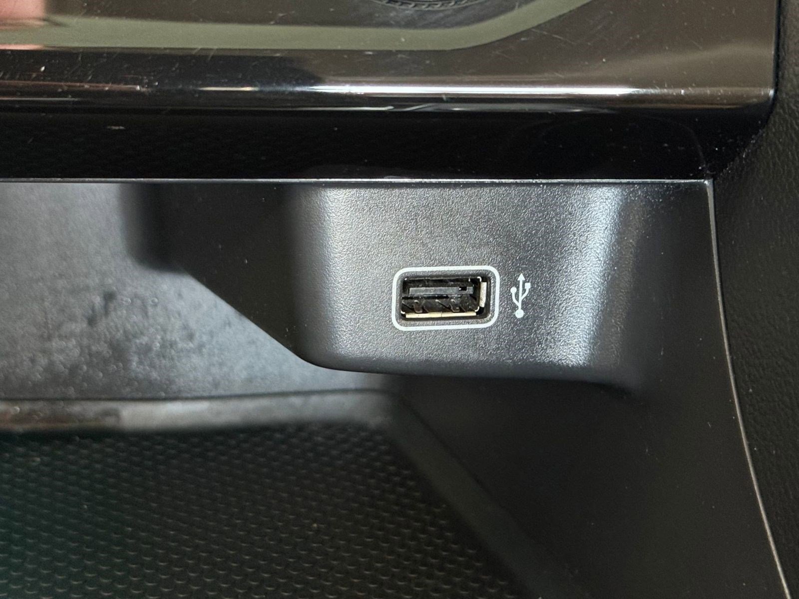 Used 2019 Volkswagen Jetta SEL image 30