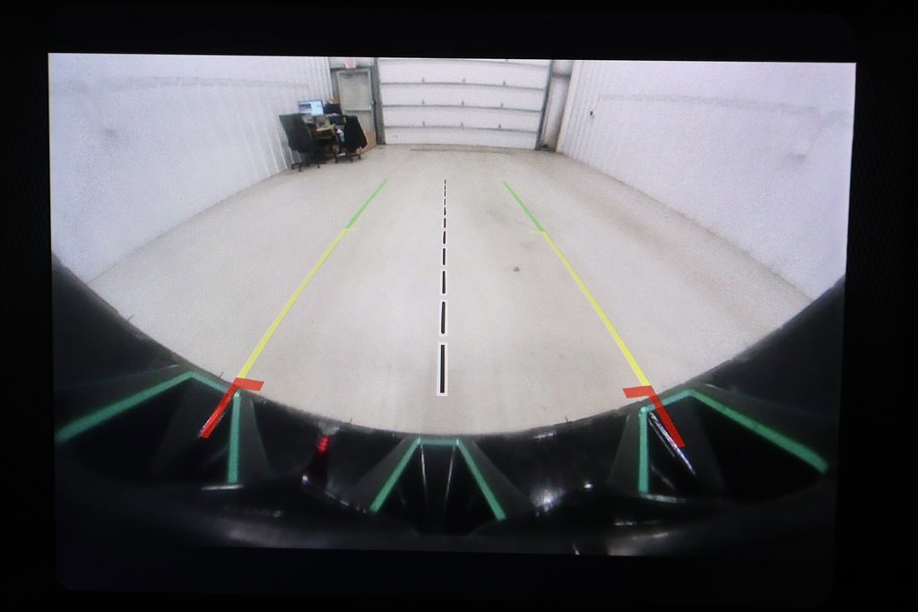 Used 2019 Jeep Wrangler Unlimited Sahara w/ Uconnect 4C Nav & Sound Group image 28