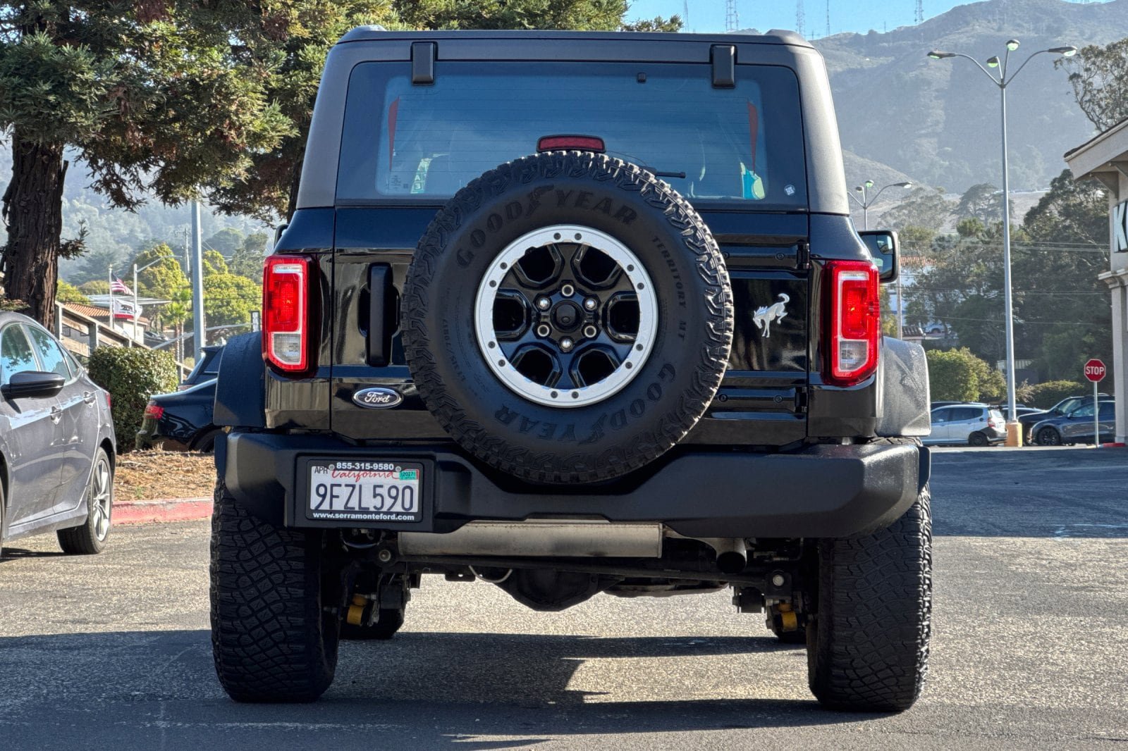 Certified 2023 Ford Bronco 2-Door w/ Sasquatch Package AWD/4WD image 7