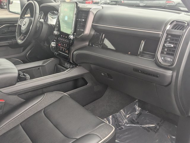 Used 2025 RAM 1500 Limited AWD/4WD image 40