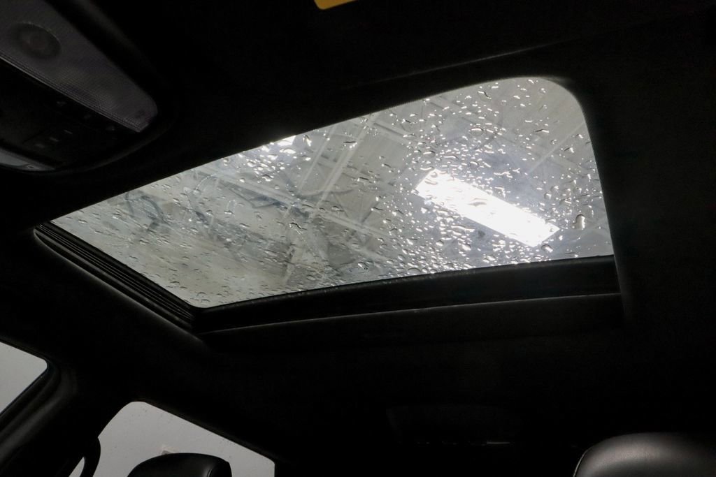 Used 2023 Dodge Durango R/T image 29