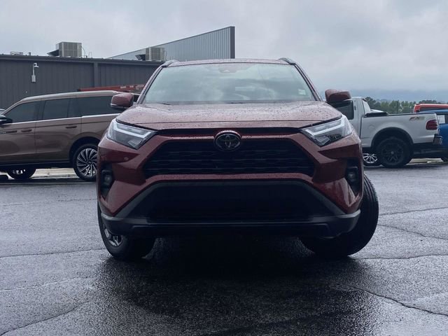 Used 2025 Toyota RAV4 XLE Premium AWD/4WD image 9
