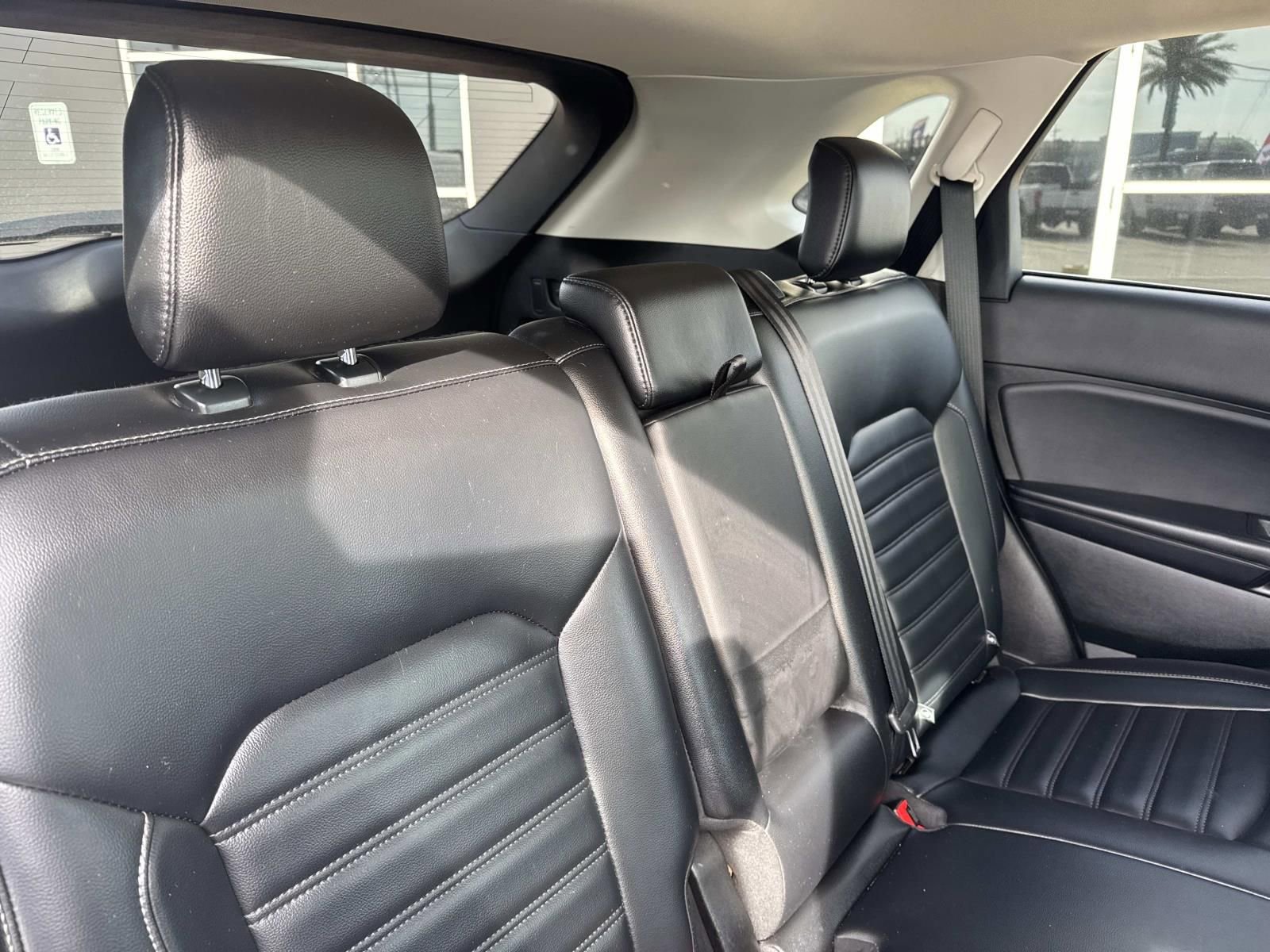 Certified 2023 Ford Edge SEL AWD/4WD image 12