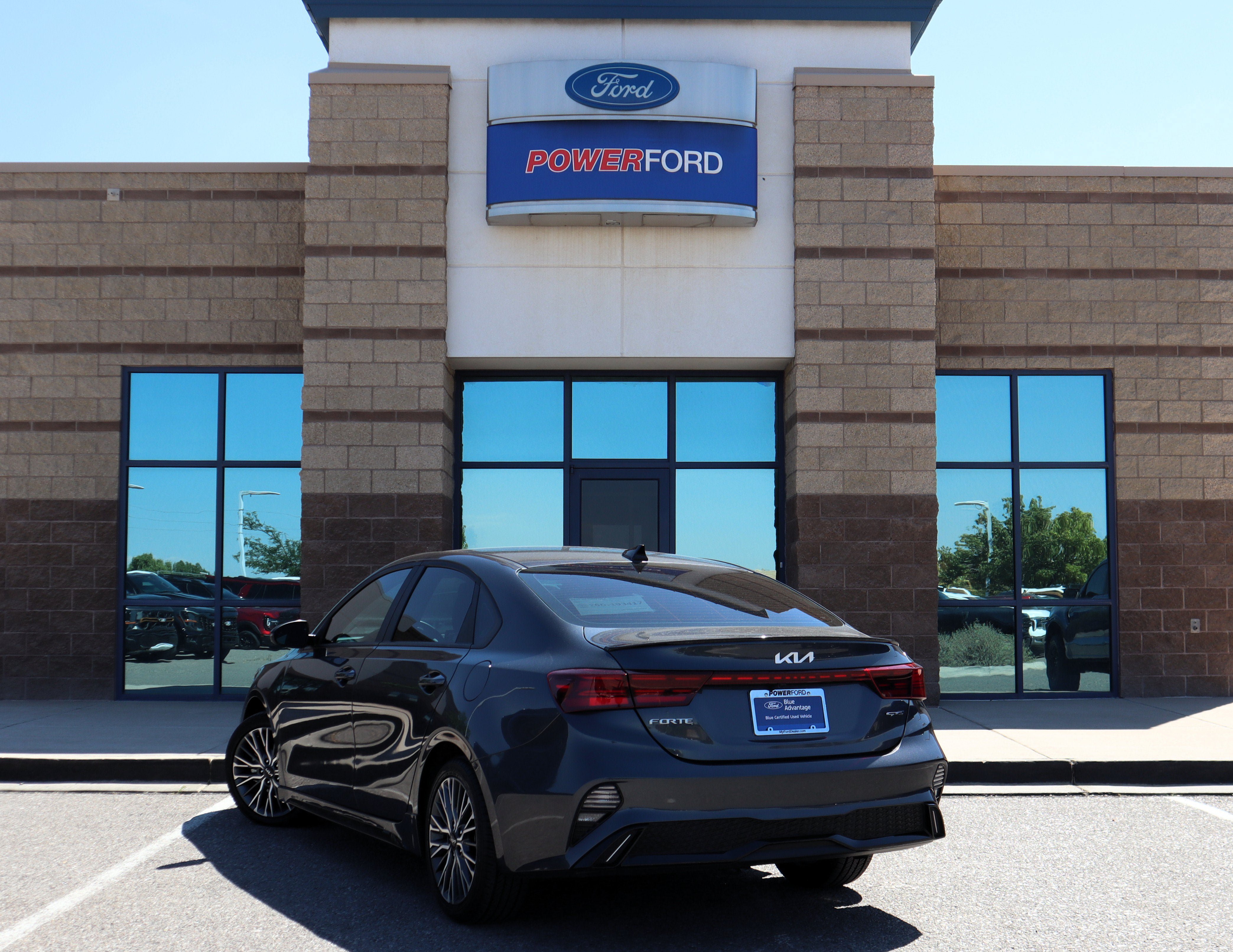 Used 2023 Kia Forte GT-Line FWD image 8
