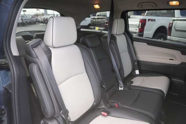 Used 2025 Honda Odyssey Elite image 19
