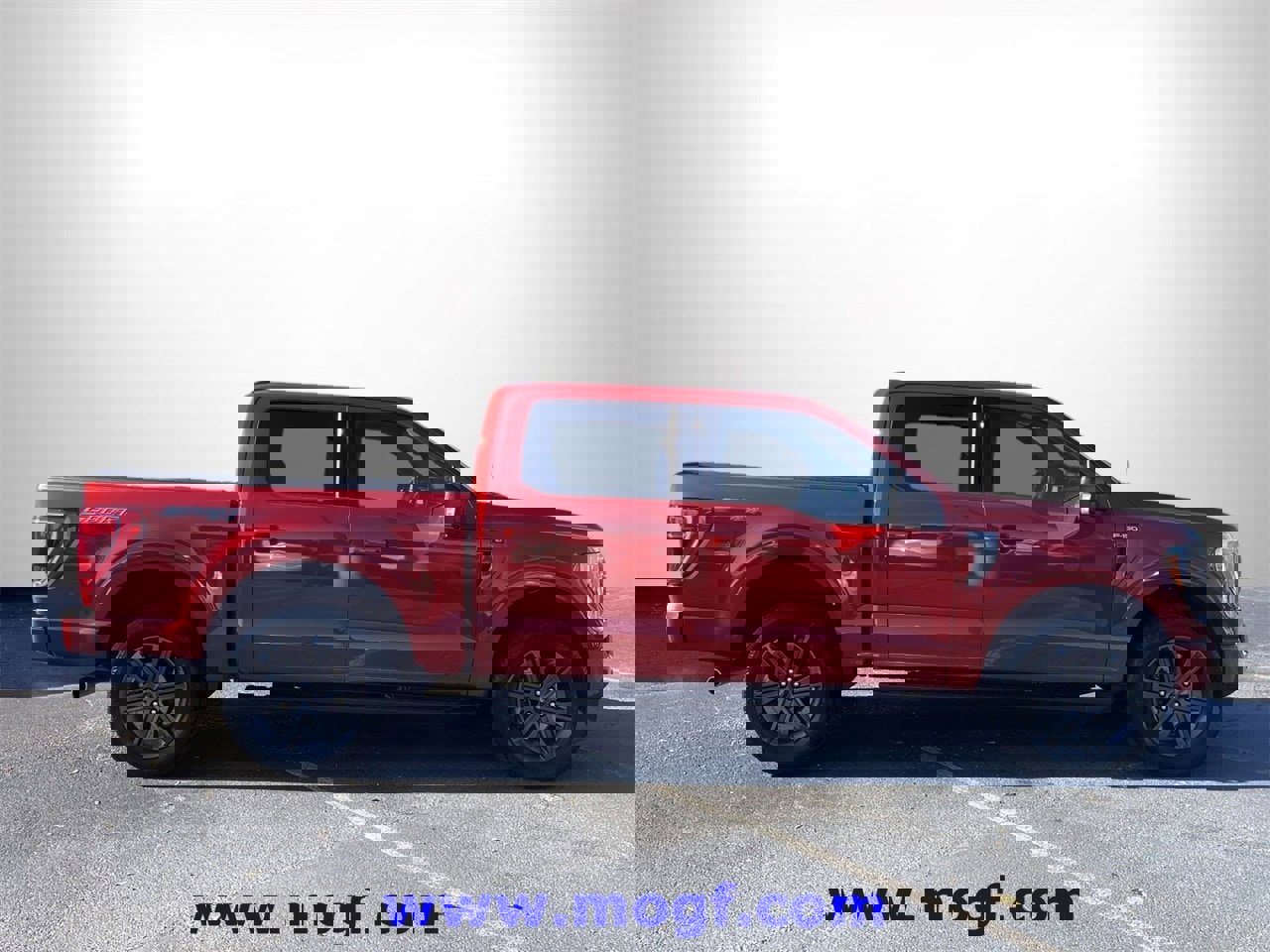 Certified 2023 Ford F150 XLT w/ Equipment Group 302A High image 30