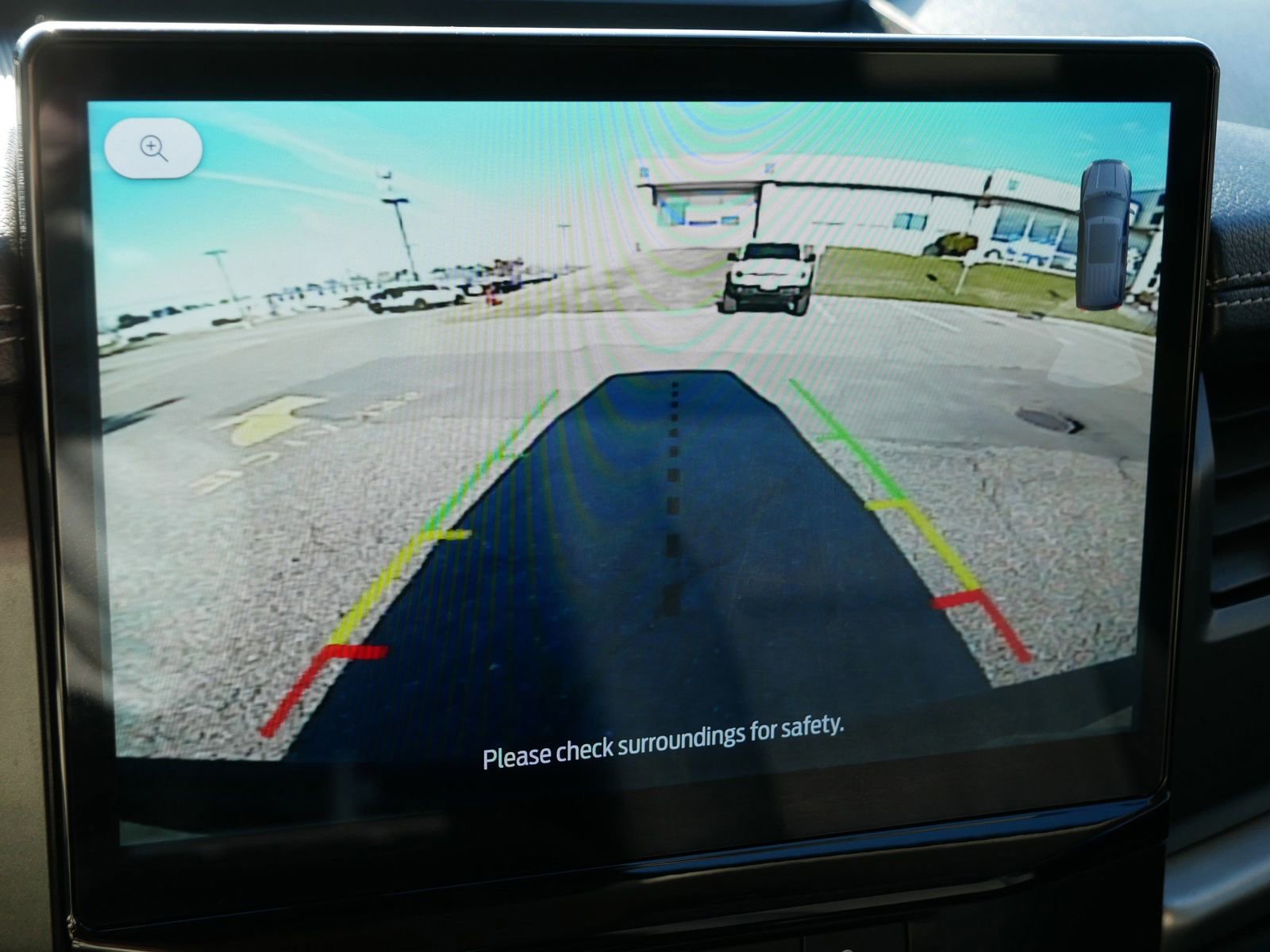 Certified 2024 Ford Expedition XLT image 27