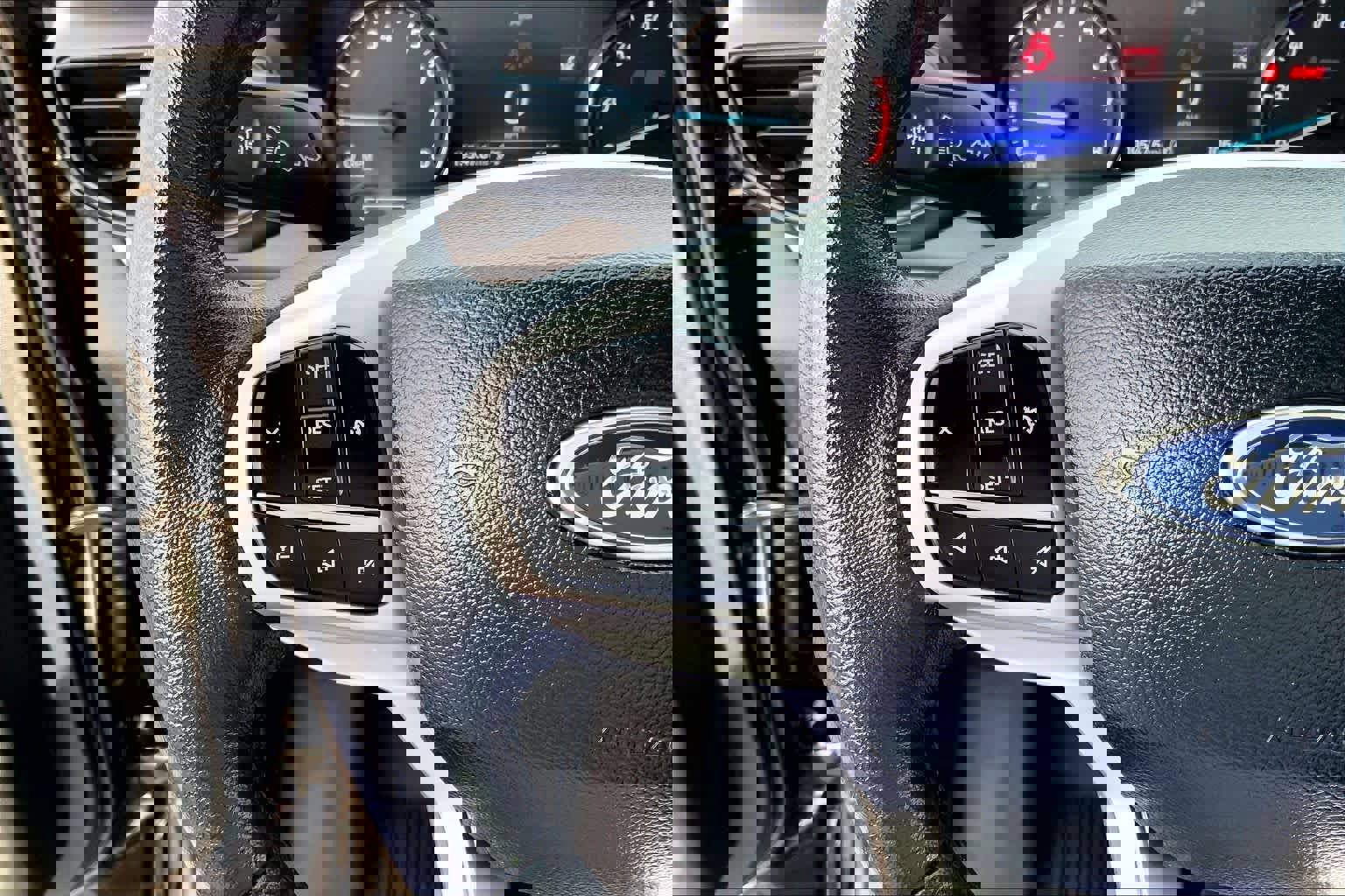 Certified 2024 Ford Explorer XLT image 20