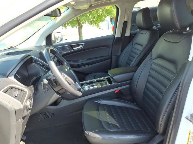 Certified 2024 Ford Edge SEL w/ Convenience Package AWD/4WD image 17