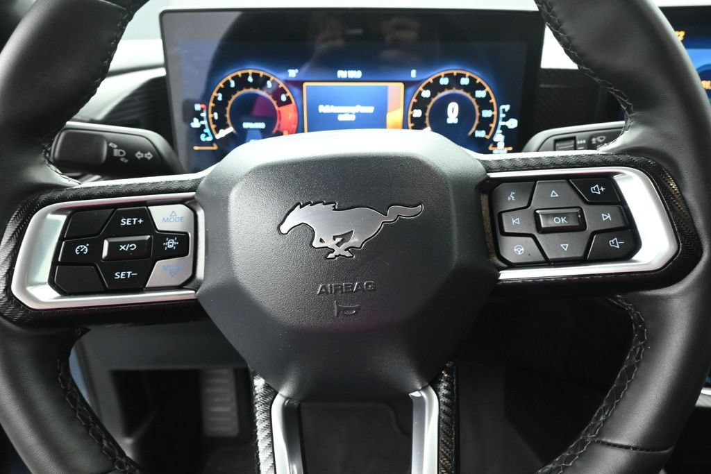 Certified 2025 Ford Mustang Coupe RWD image 16