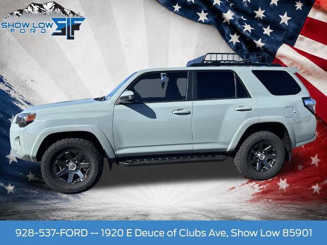 Used 2022 Toyota 4Runner Trail Special Edition AWD/4WD image 4