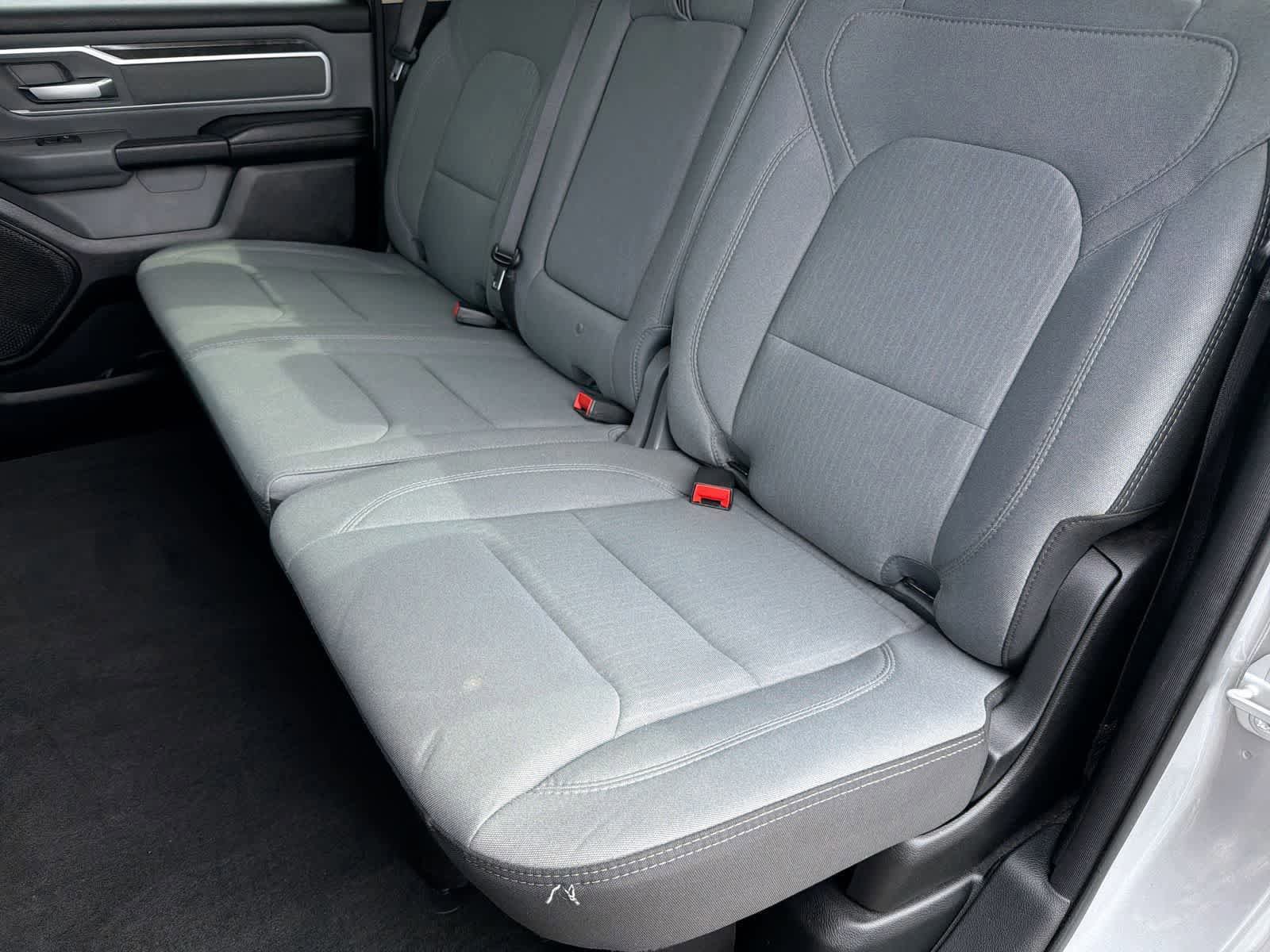 Used 2020 RAM 1500 Big Horn AWD/4WD image 20