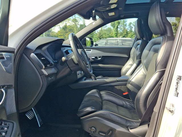 Used 2022 Volvo XC90 T8 R-Design AWD/4WD image 17