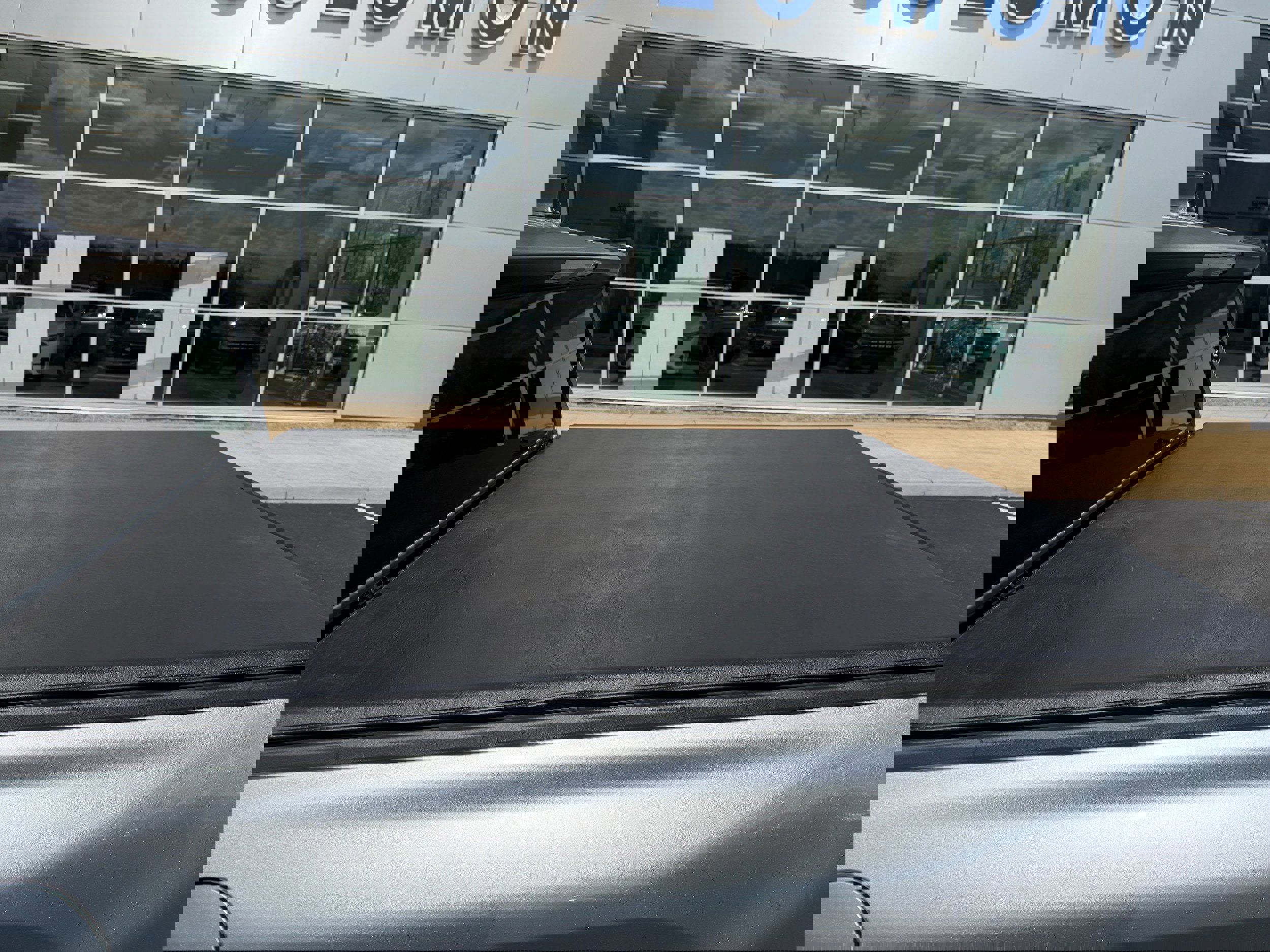 Used 2025 Toyota Tacoma SR5 image 10