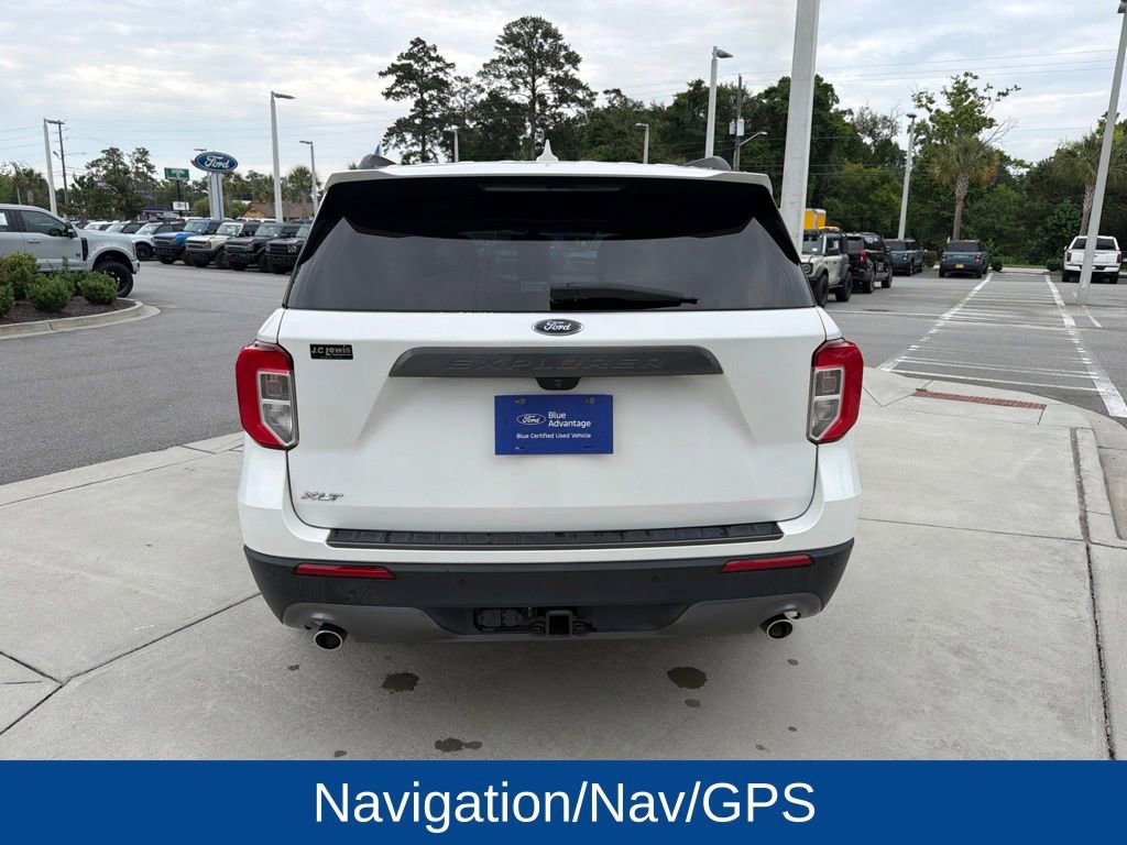Certified 2023 Ford Explorer XLT w/ Equipment Group 202A RWD image 6