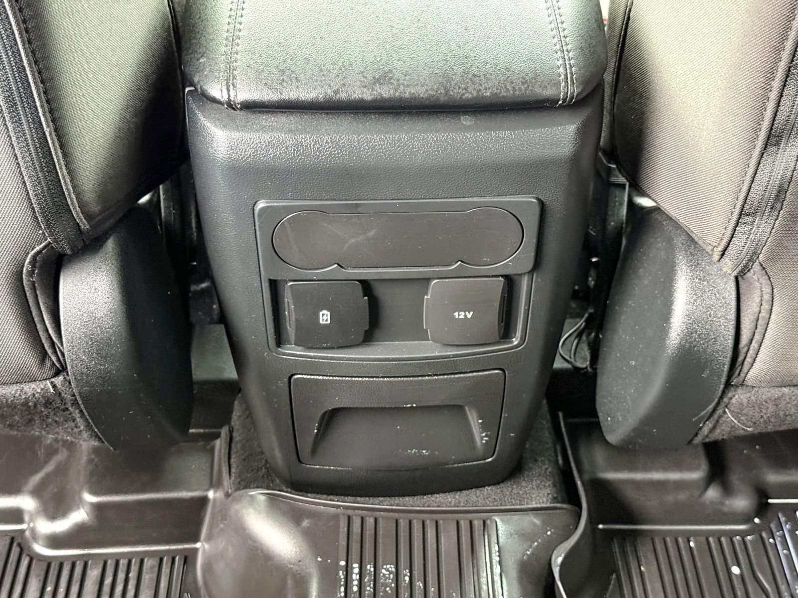 Certified 2023 Ford Explorer XLT image 22