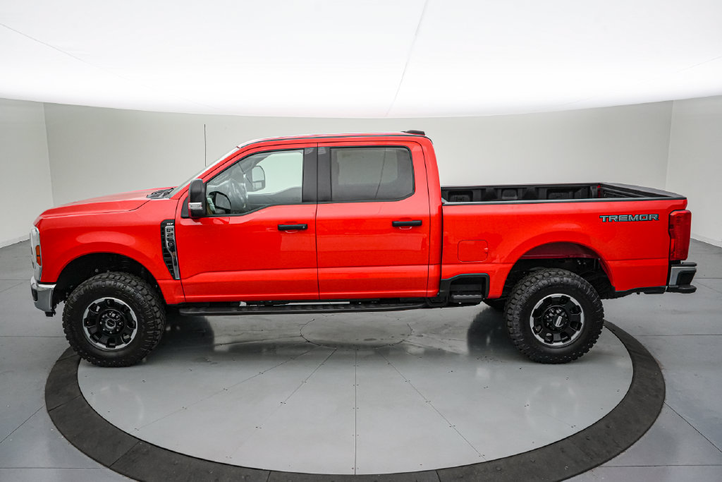 Certified 2026 Ford F250 XLT w/ Tremor Off-Road Package AWD/4WD image 8