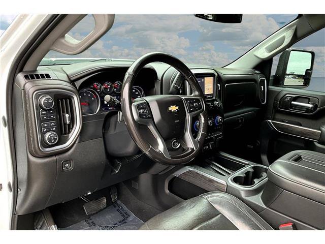 Used 2020 Chevrolet Silverado 2500 LTZ w/ LTZ Convenience Package AWD/4WD image 19